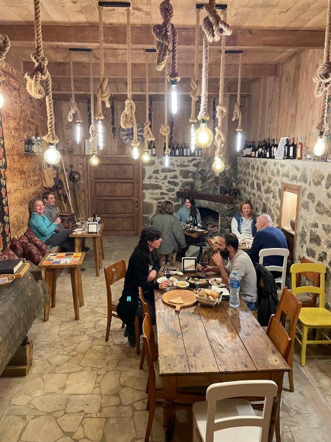 Sadmeli Winery Hotel Амбролаури Екстериор снимка
