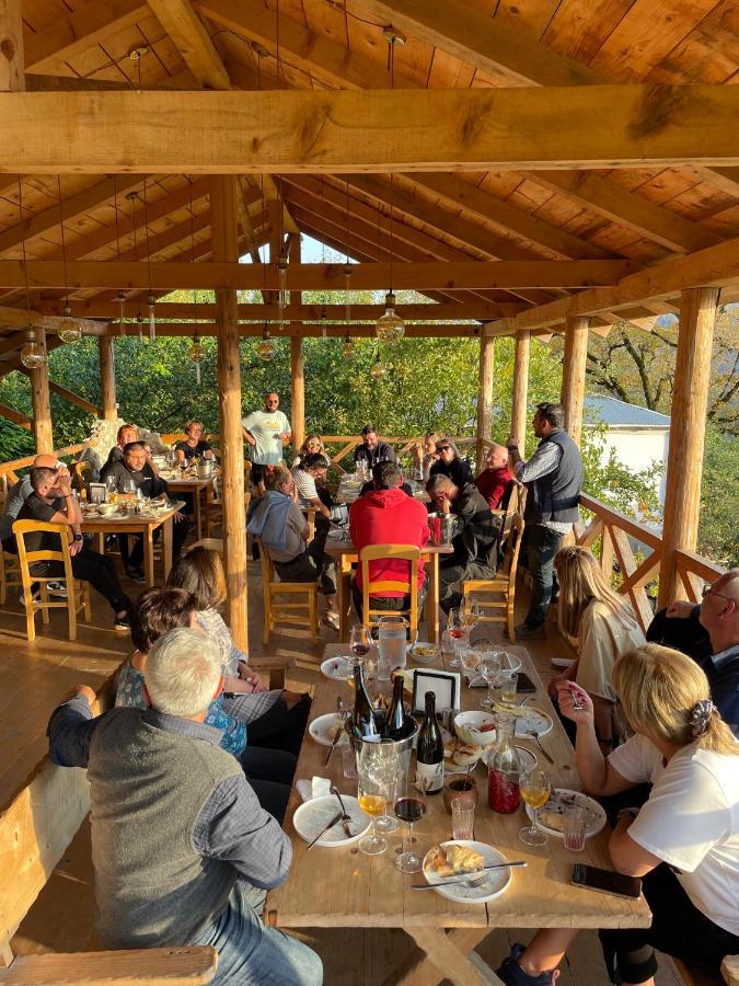 Sadmeli Winery Hotel Амбролаури Екстериор снимка