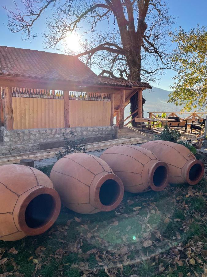 Sadmeli Winery Hotel Амбролаури Екстериор снимка